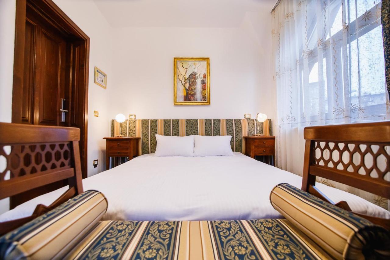 אורדאה Casa 3 Guesthouse מראה חיצוני תמונה