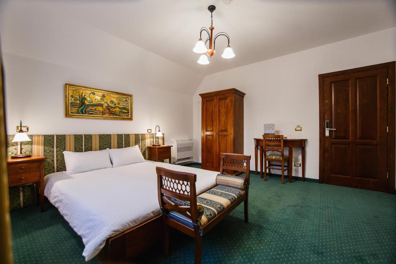 אורדאה Casa 3 Guesthouse מראה חיצוני תמונה