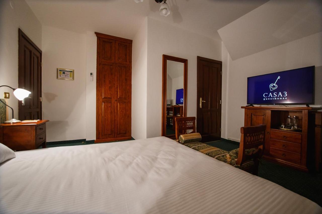 אורדאה Casa 3 Guesthouse מראה חיצוני תמונה