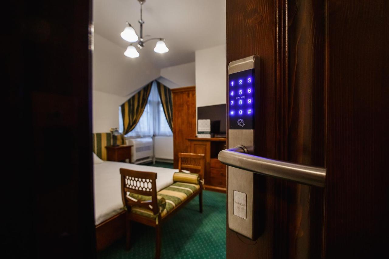 אורדאה Casa 3 Guesthouse מראה חיצוני תמונה