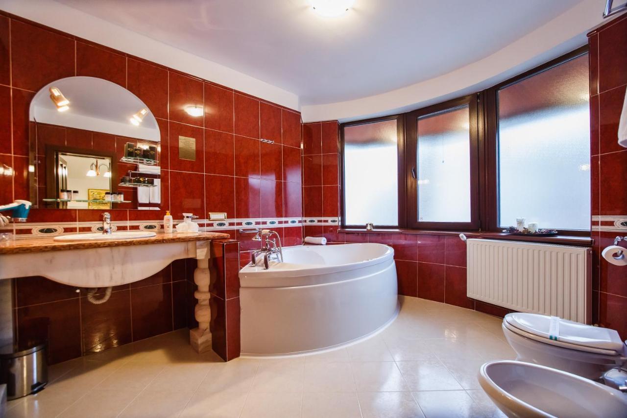 אורדאה Casa 3 Guesthouse מראה חיצוני תמונה
