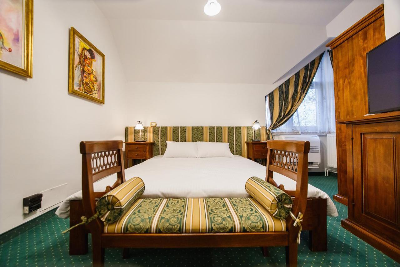 אורדאה Casa 3 Guesthouse מראה חיצוני תמונה